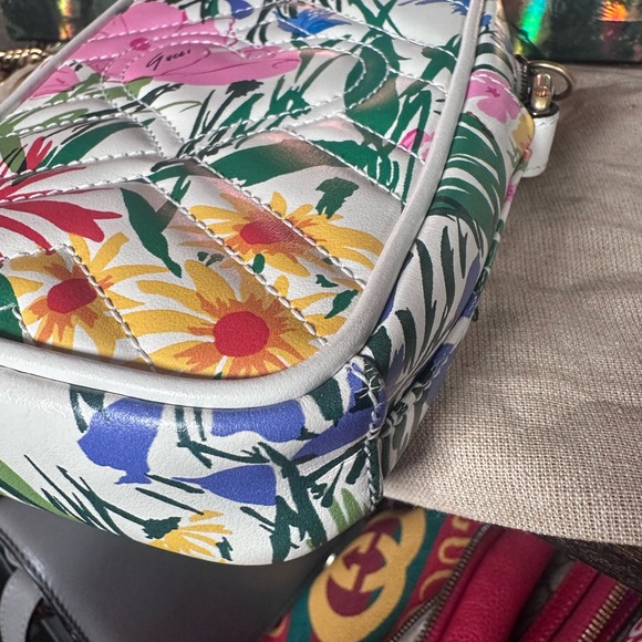 Authentic Ken Scott Limited Edition Gucci Floral Crossbody Bag with Gold Chain - Picture 8 of 12